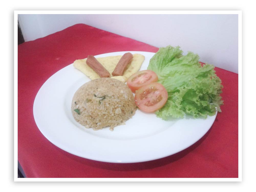 fried-rice-with-sausages-and-egg menu breakfast simply homy